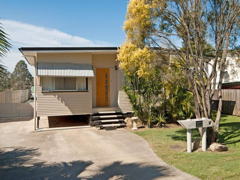 127 Woodend Road, Woodend QLD 4305