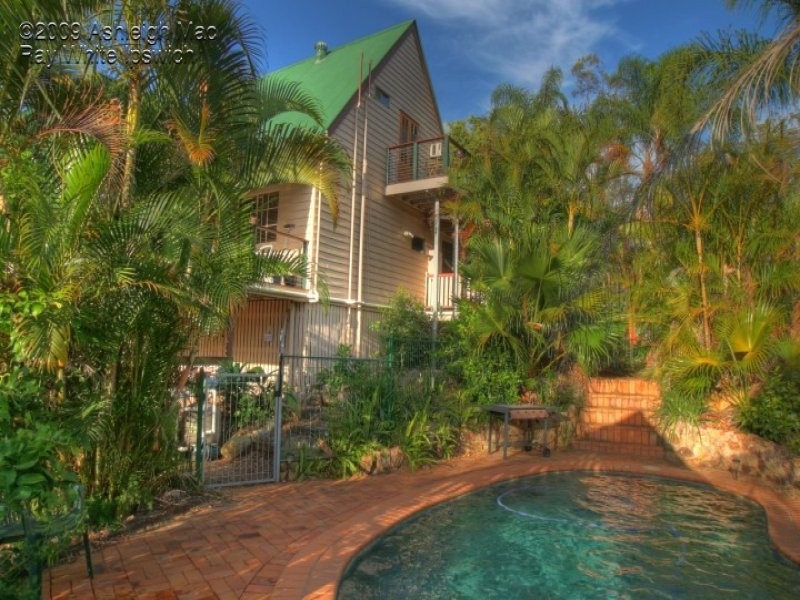96 Banksia Drive, Mount Crosby QLD 4306