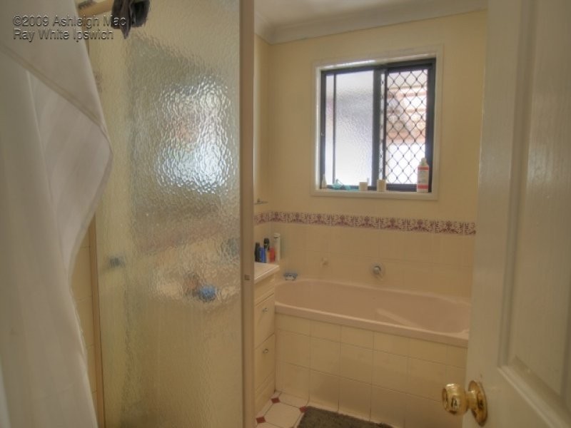 15 Tessman Street, Riverview QLD 4303