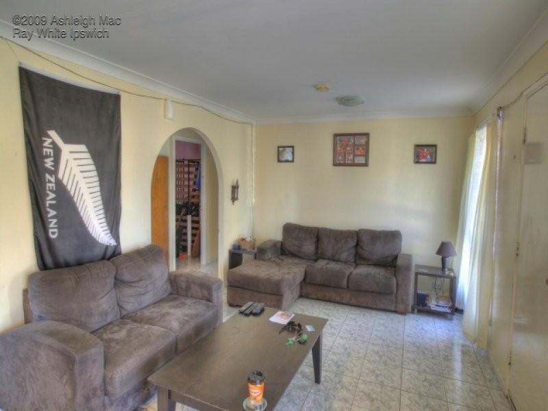 15 Tessman Street, Riverview QLD 4303