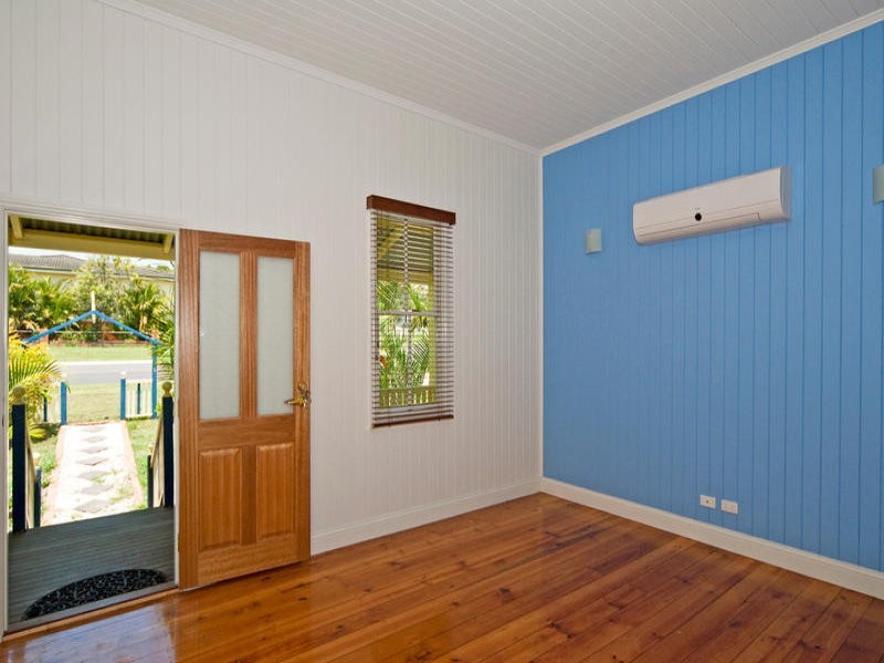 24 Pommer Street, Brassall QLD 4305