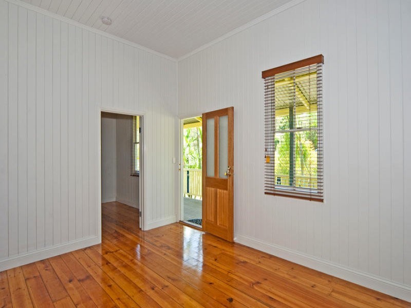 24 Pommer Street, Brassall QLD 4305