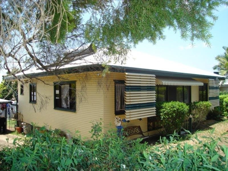 52 Frederick Street, Eastern Heights QLD 4305