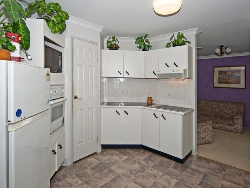 6 Diosma Close, Yamanto QLD 4305