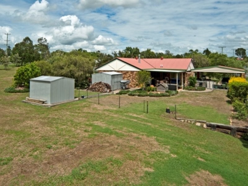 14 Roland Court, Peak Crossing QLD 4306