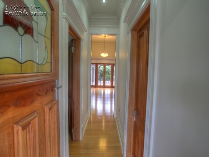32 Quarry Street, Ipswich QLD 4305
