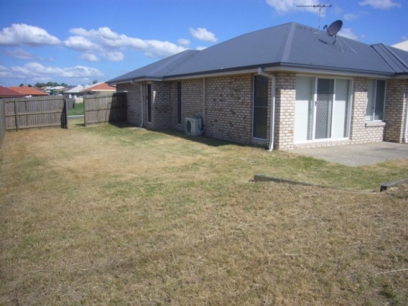 7 Tea Tree Place, Raceview QLD 4305