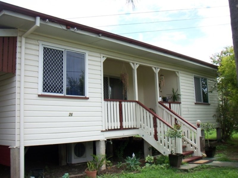 26 Sydney Street, Brassall QLD 4305