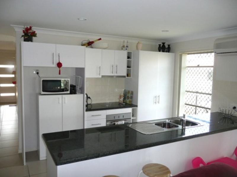 14 Benjamin Court, Yamanto QLD 4305