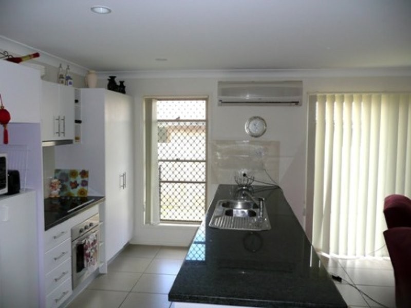 14 Benjamin Court, Yamanto QLD 4305