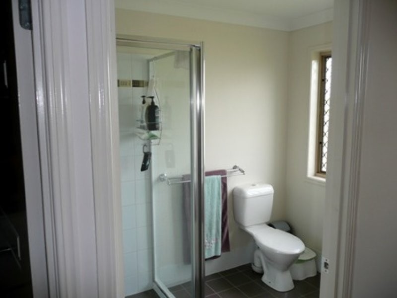 14 Benjamin Court, Yamanto QLD 4305