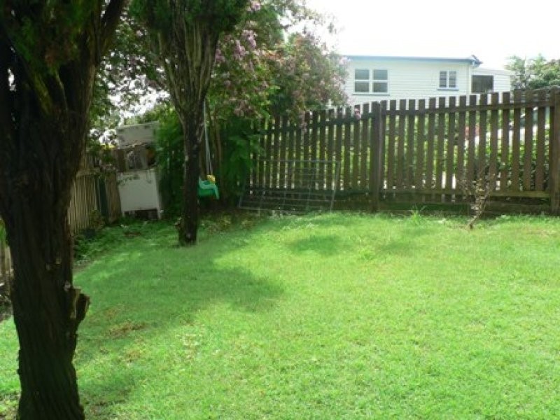 21 Pine Mountain Road, North Ipswich QLD 4305