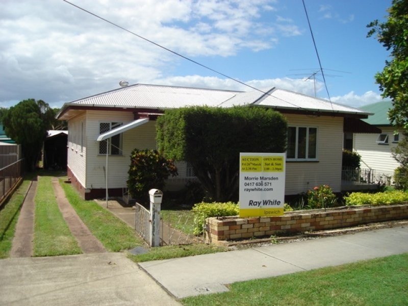 206 Glebe Road, Booval QLD 4304
