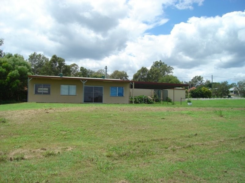 80 Chalk Street, Wulkuraka QLD 4305