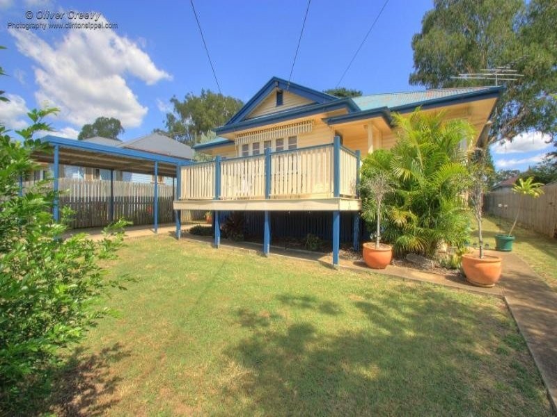 8 Crescent Street, Leichhardt QLD 4305