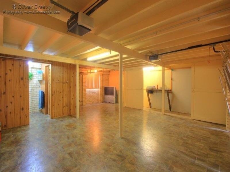 8 Bourke Street, Brassall QLD 4305