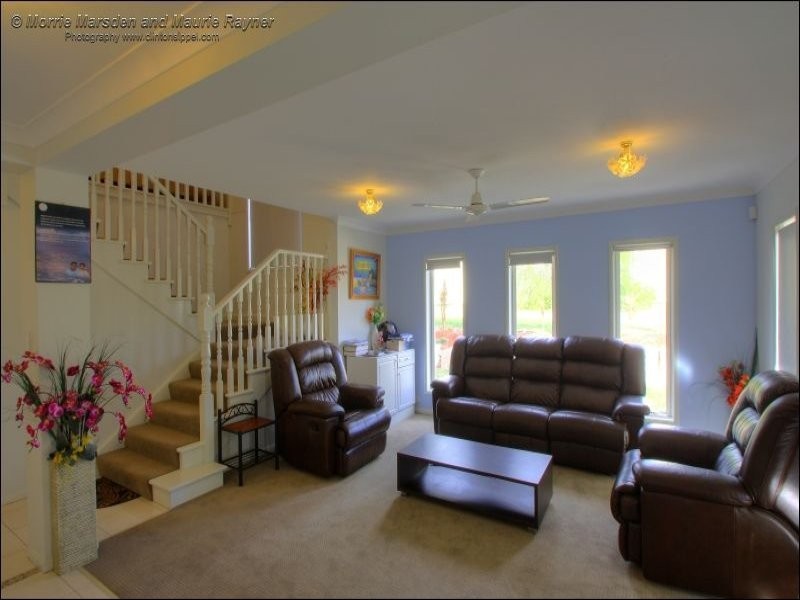 1 Amadeus Circuit, Springfield Lakes QLD 4300