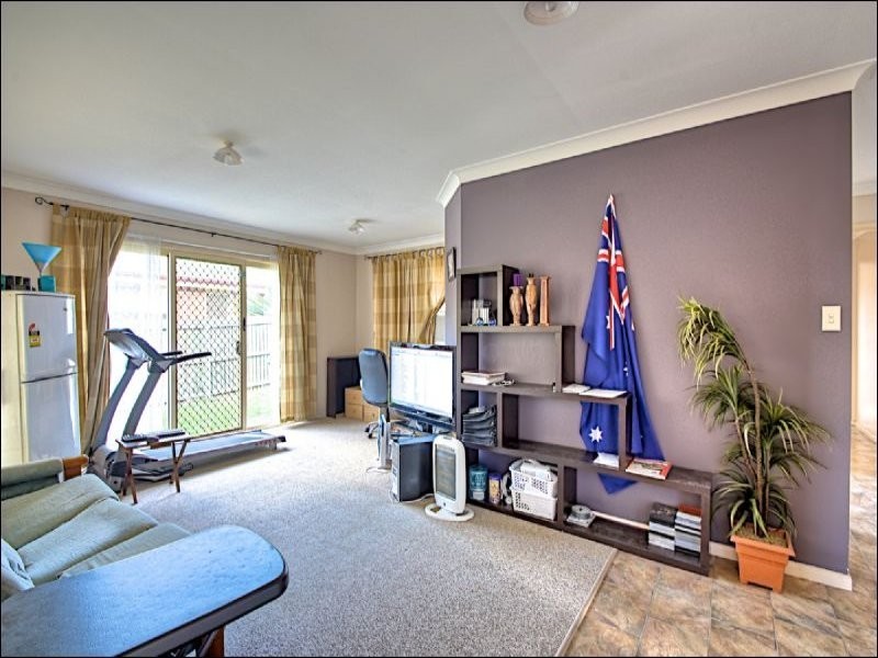 21 Willowtree Drive, Flinders View QLD 4305