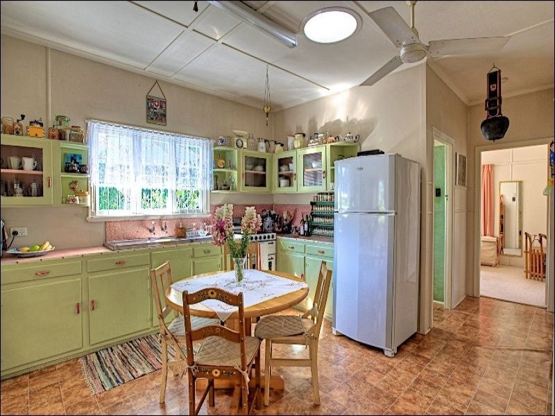 9 Thorn Lane, Ipswich QLD 4305