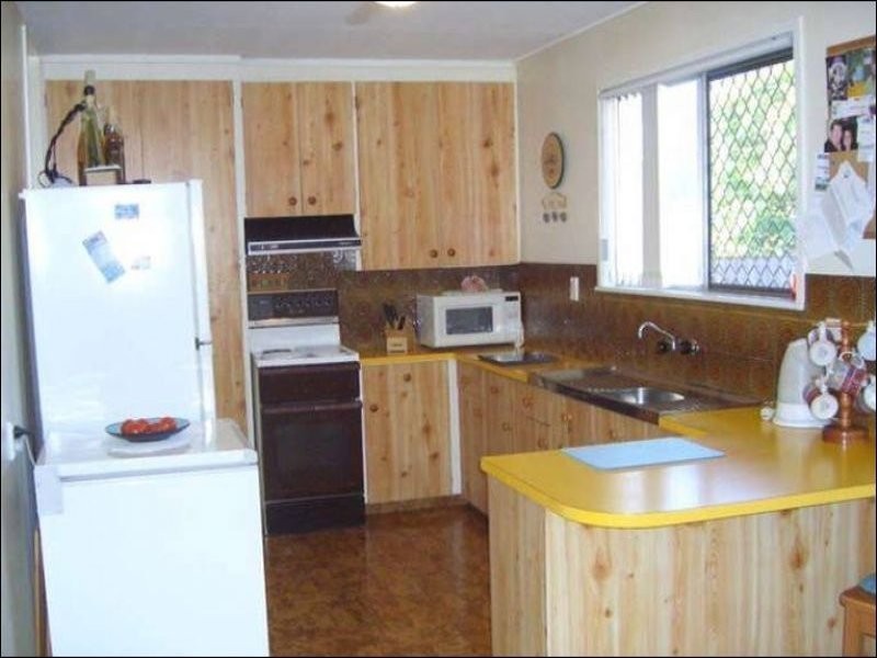 15 Campbell St, Woodend QLD 4305