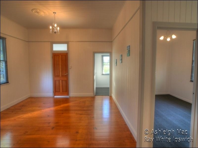 21 Pine Mountain Road, North Ipswich QLD 4305