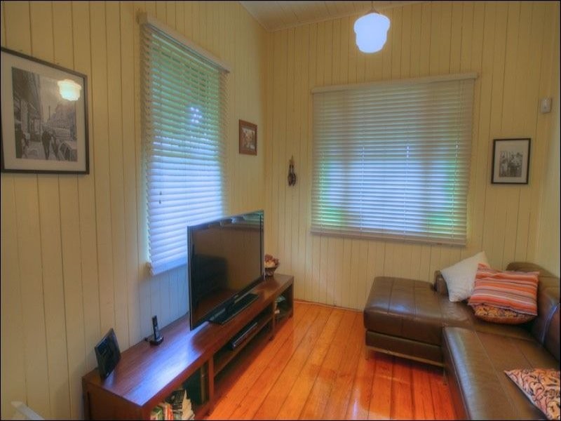 6 Herbert Street, Sadliers Crossing QLD 4305