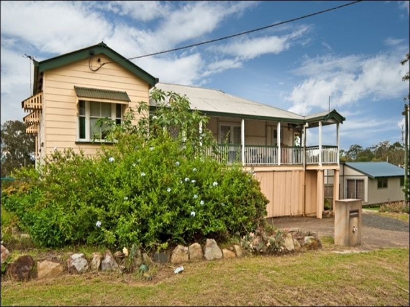 38 Swanbank Road, Raceview QLD 4305