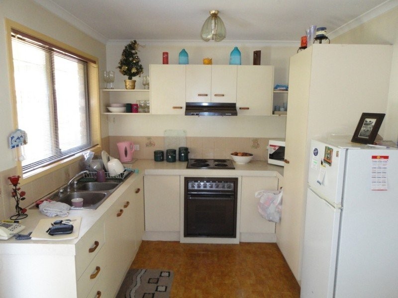 246 Henty Dr, Redbank Plains QLD 4301
