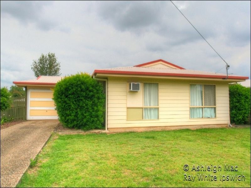 3 Diane Court, North Booval QLD 4304