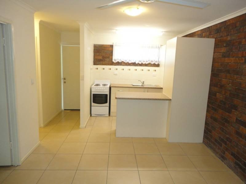 25 Railway Street, Booval QLD 4304