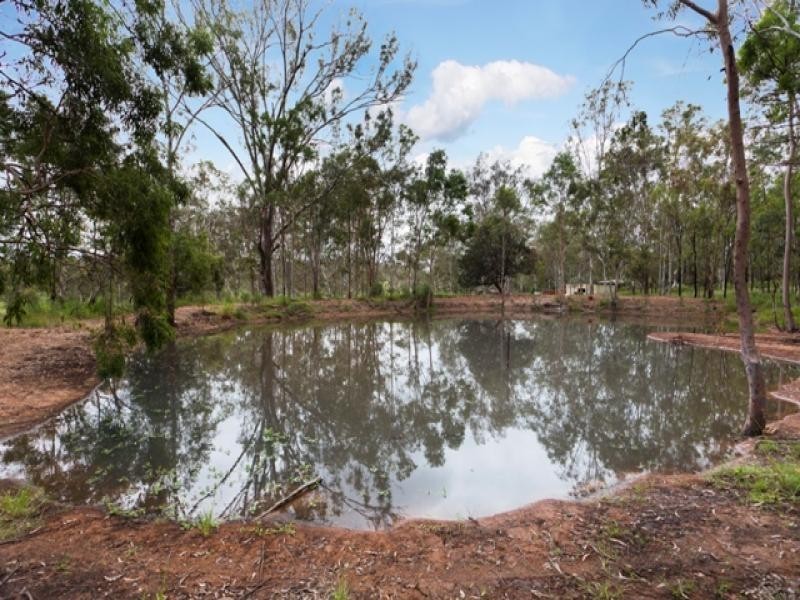 21 MacDonald Road, Wivenhoe Pocket QLD 4306