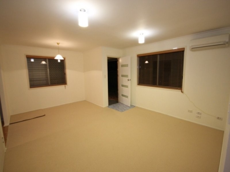 15 Stubbin Street, Bundamba QLD 4304