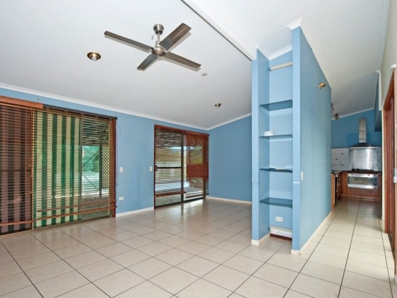 106 Gladstone Road, Coalfalls QLD 4305