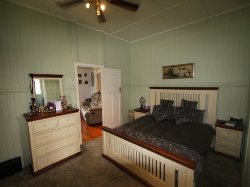 9 William Street, Rosewood QLD 4340