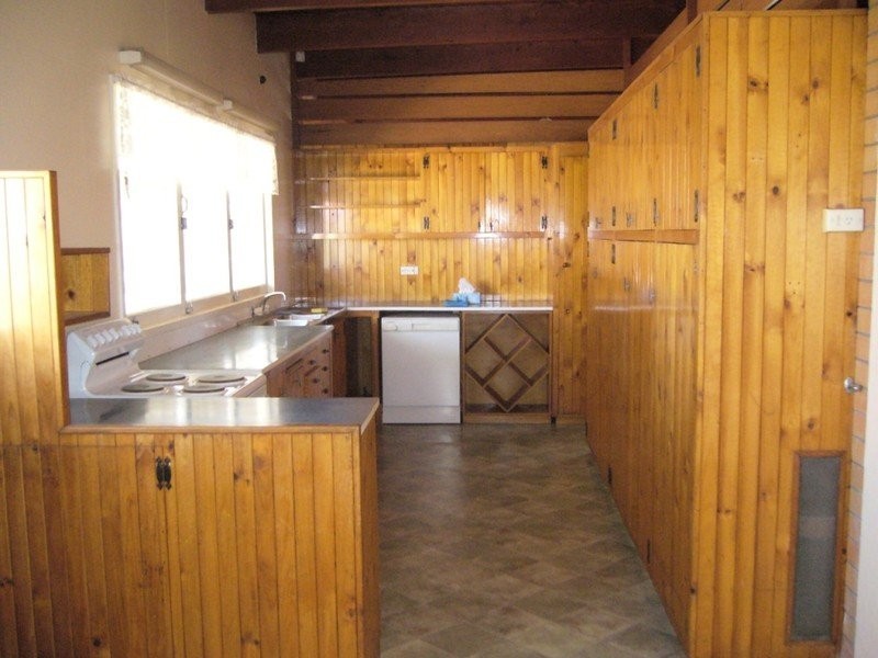 14 Tea Tree Place, Raceview QLD 4305