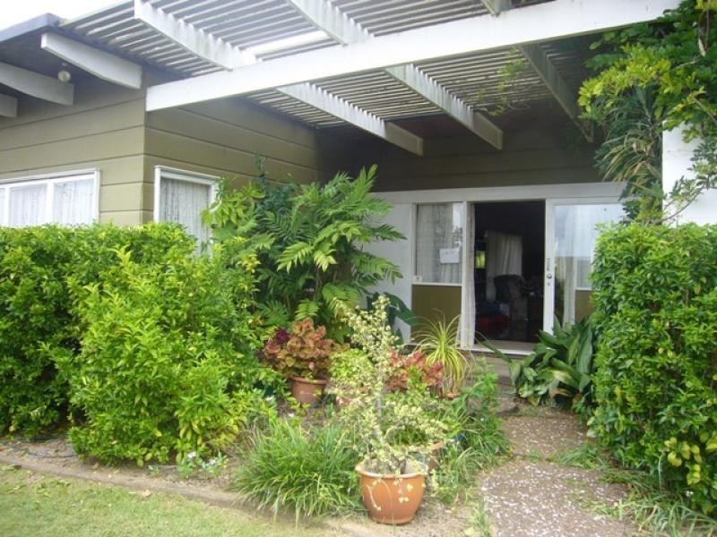 14 Tea Tree Place, Raceview QLD 4305