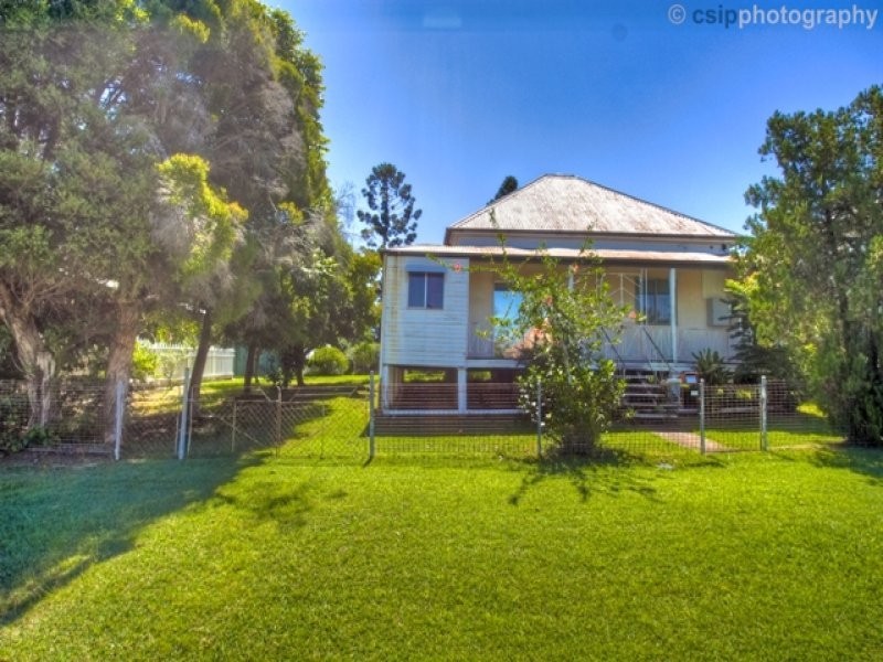 15 Musgrave Street, North Ipswich QLD 4305