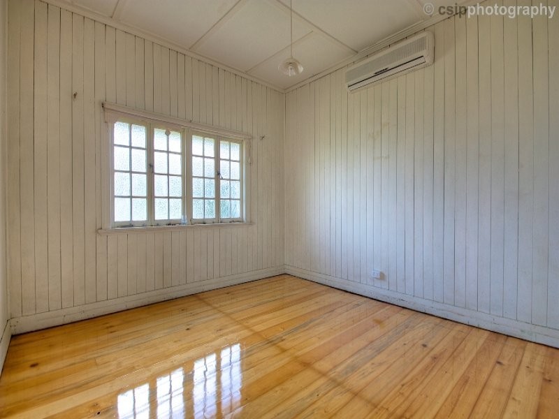 10 Foote Street, Newtown QLD 4305