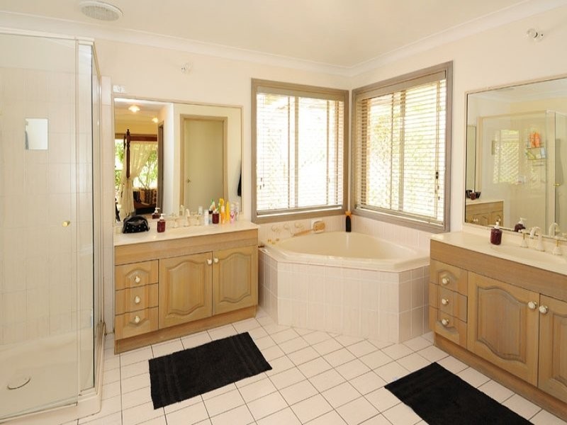 30 Yarula Close, Karana Downs QLD 4306