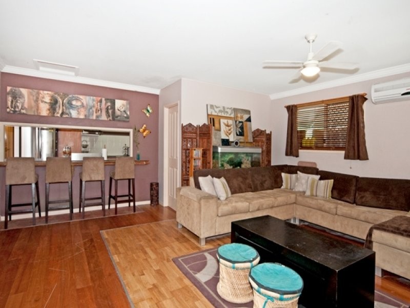 32 Jacana Crescent, Flinders View QLD 4305