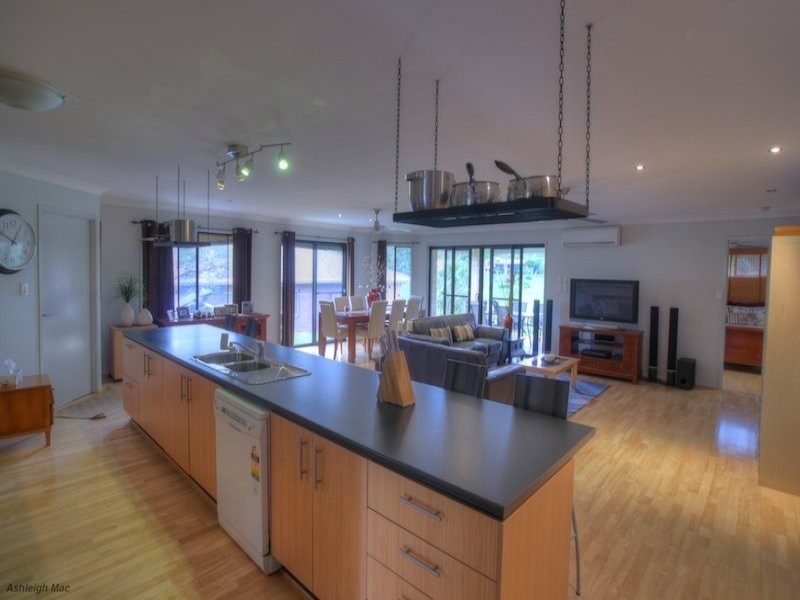 31 St Andrews Drive, Karana Downs QLD 4306