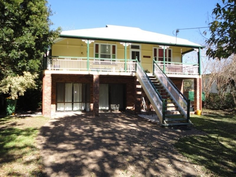 6 Cushing Street, North Ipswich QLD 4305