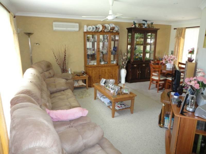 11 Joshua Place, Raceview QLD 4305