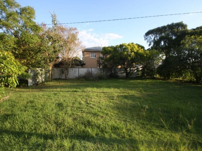 21 Blackwood Street, East Ipswich QLD 4305