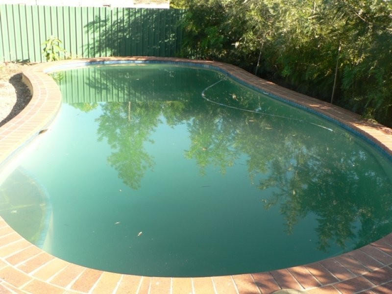 18 River Road, Dinmore QLD 4303