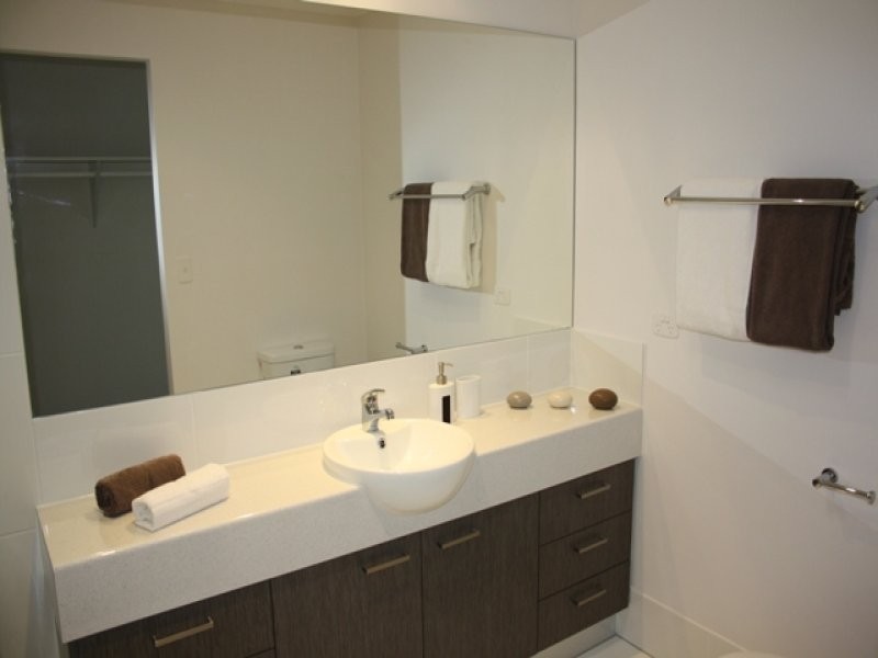 31 Vivian Hancock Drive, North Booval QLD 4304