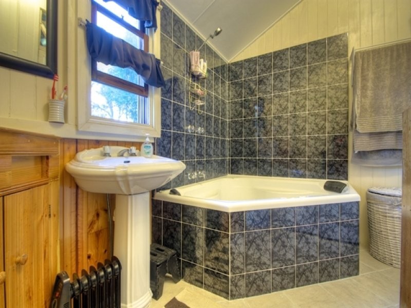 29 McGill Street, Basin Pocket QLD 4305