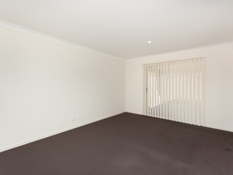7 Cardin Close, Wulkuraka QLD 4305
