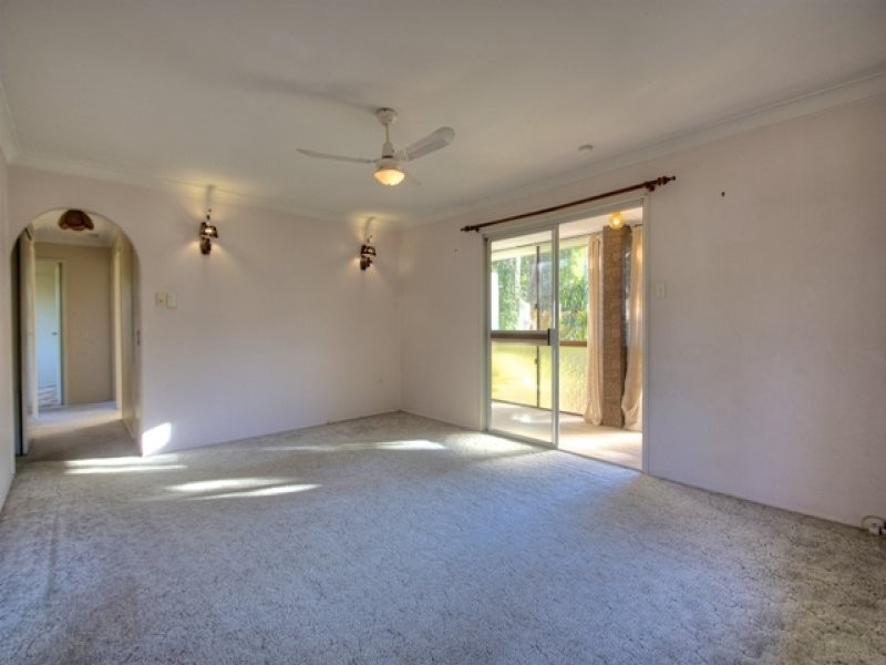 16 Bryant Court, Silkstone QLD 4304