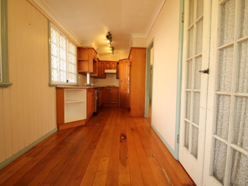 45 Glebe Road, Newtown QLD 4305